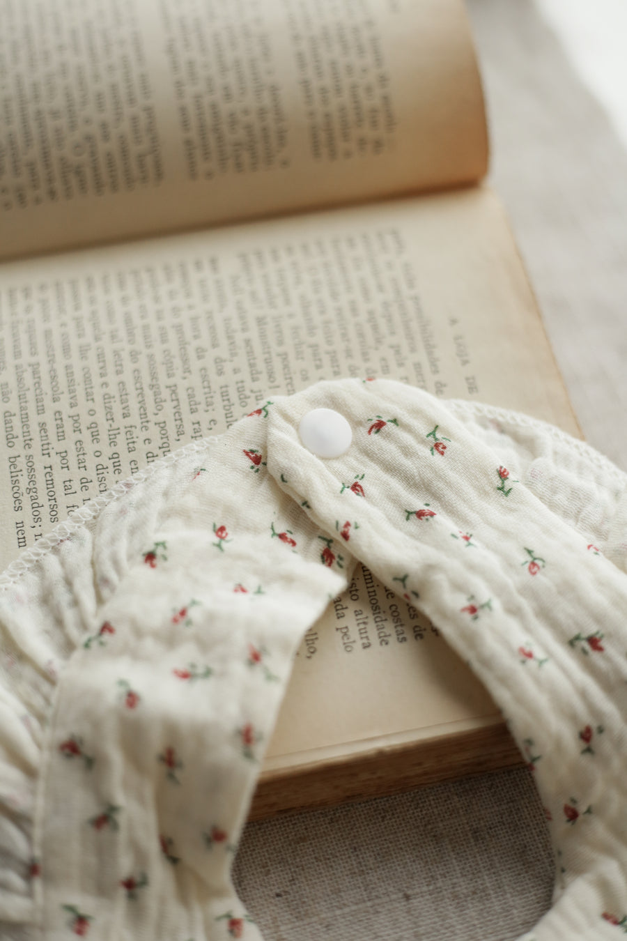 Ruffled Posy Muslin Bib