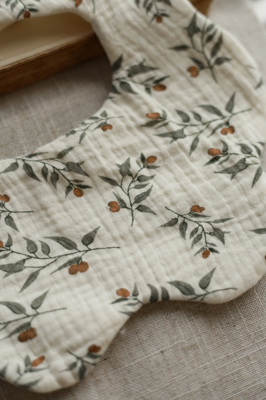 Olive Muslin Set - Bib & Swaddle