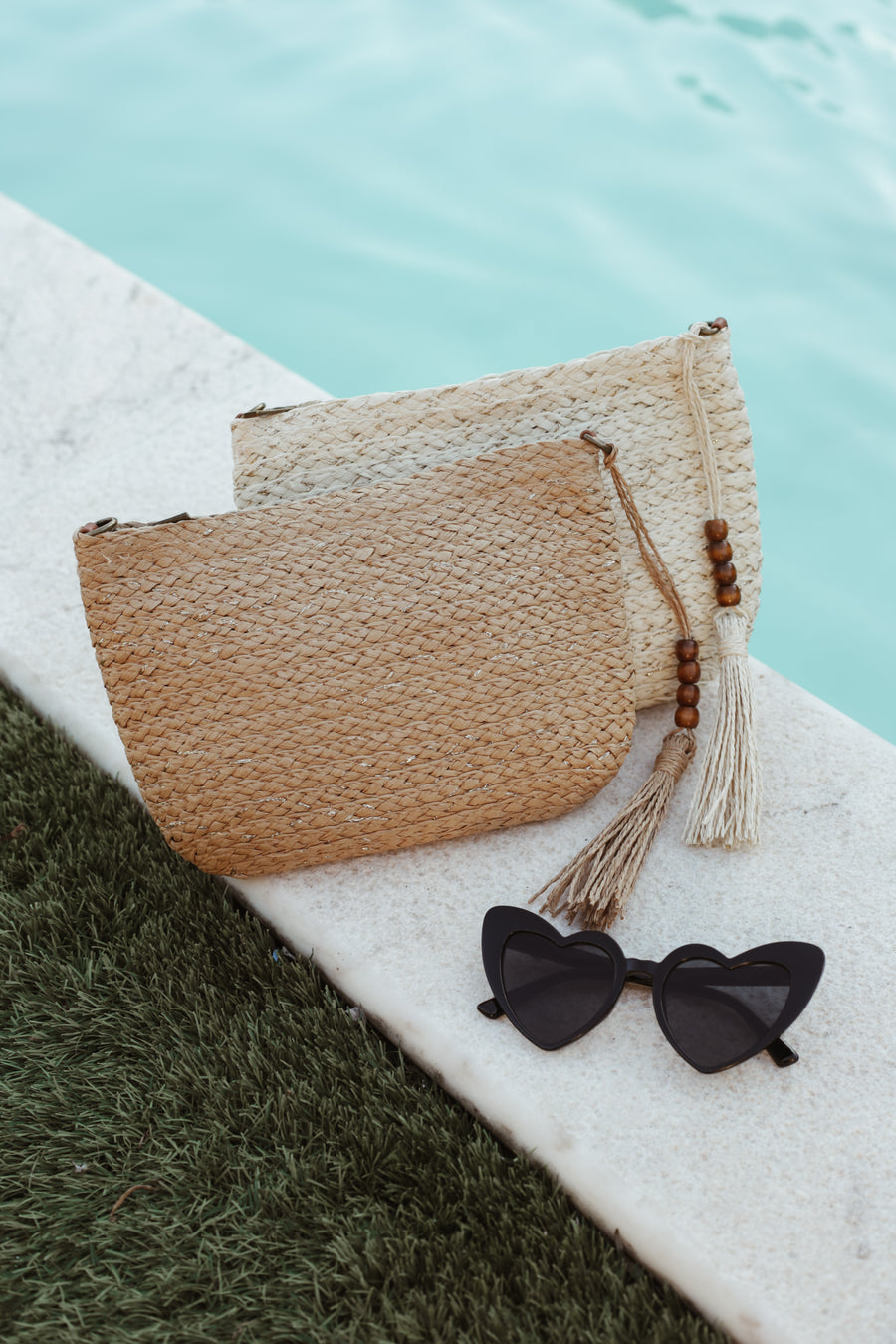 Coquillage Raffia Clutch - Caramel