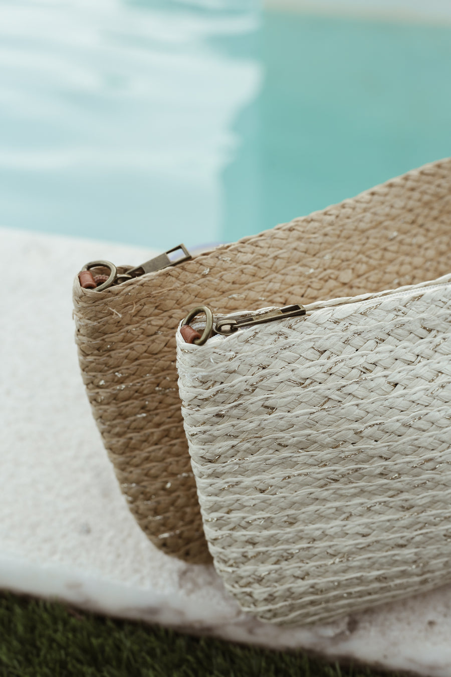 Coquillage Raffia Clutch - Ecru