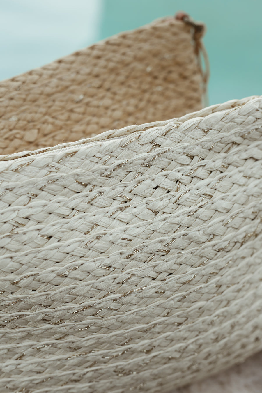 Coquillage Raffia Clutch - Ecru