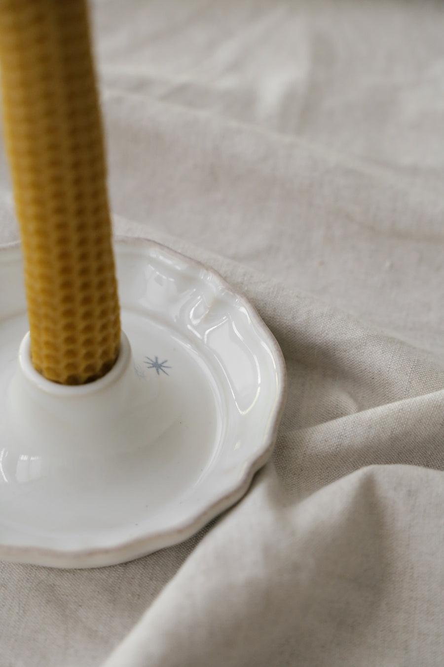 Ruffled Candle Holder