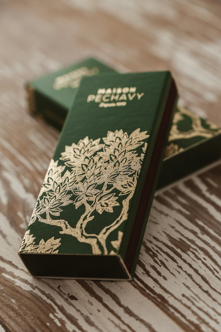 Joséphine Green Matches by Maison Pechavy