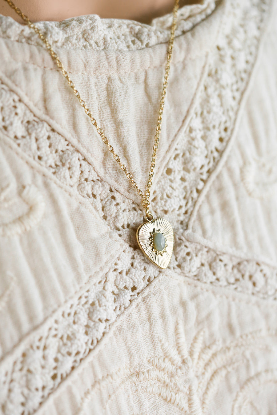 Aura Set - Necklace & Earrings