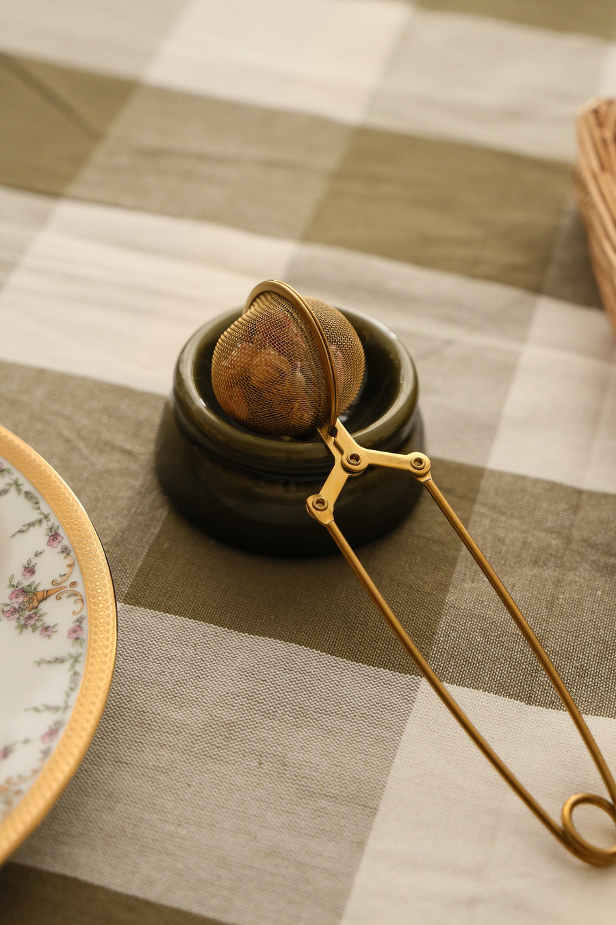 Vintage butter Pat - Moss Green