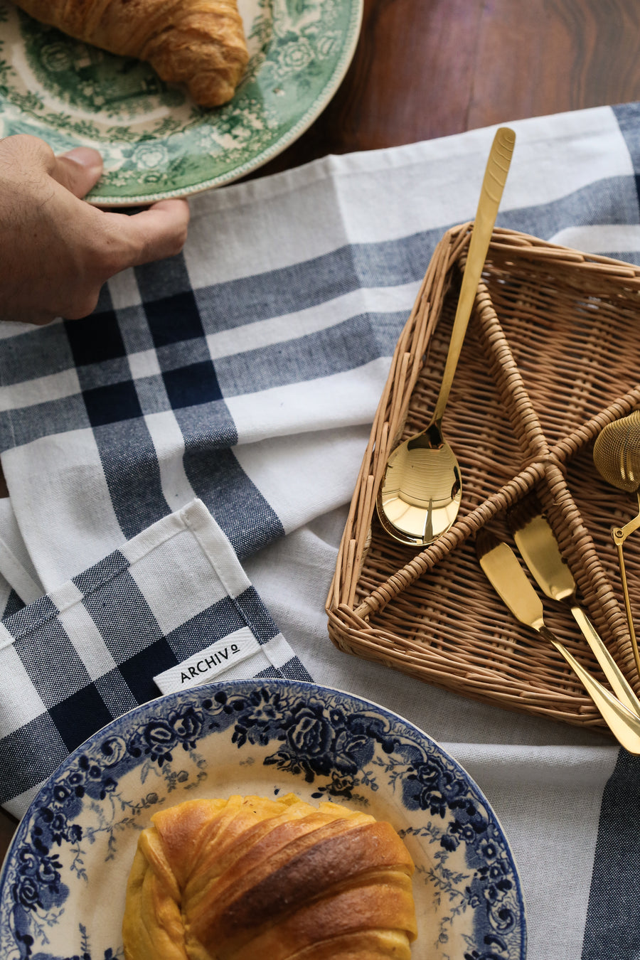 Gold Spreading Knife