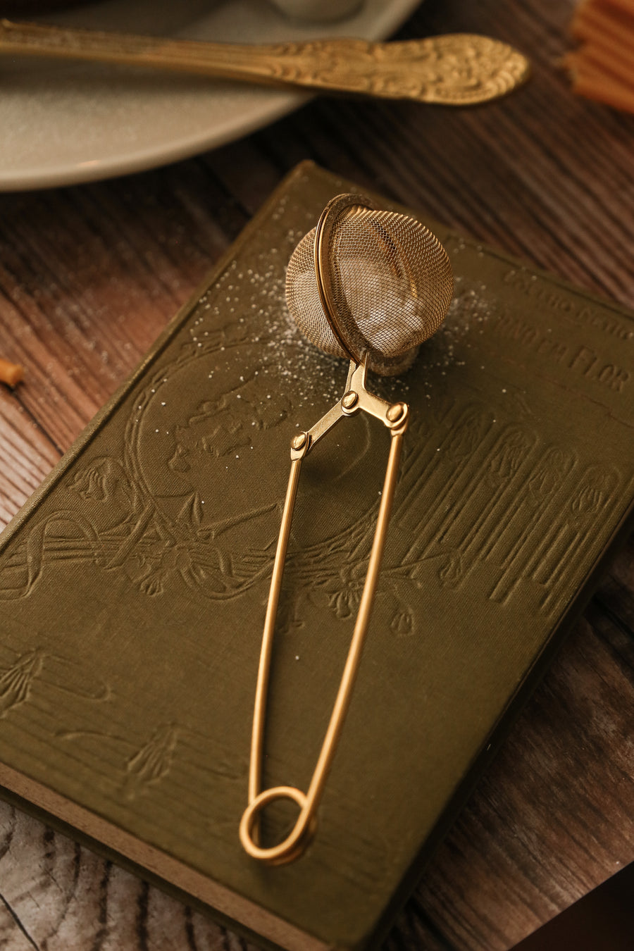 Gold Mesh Tea Strainer