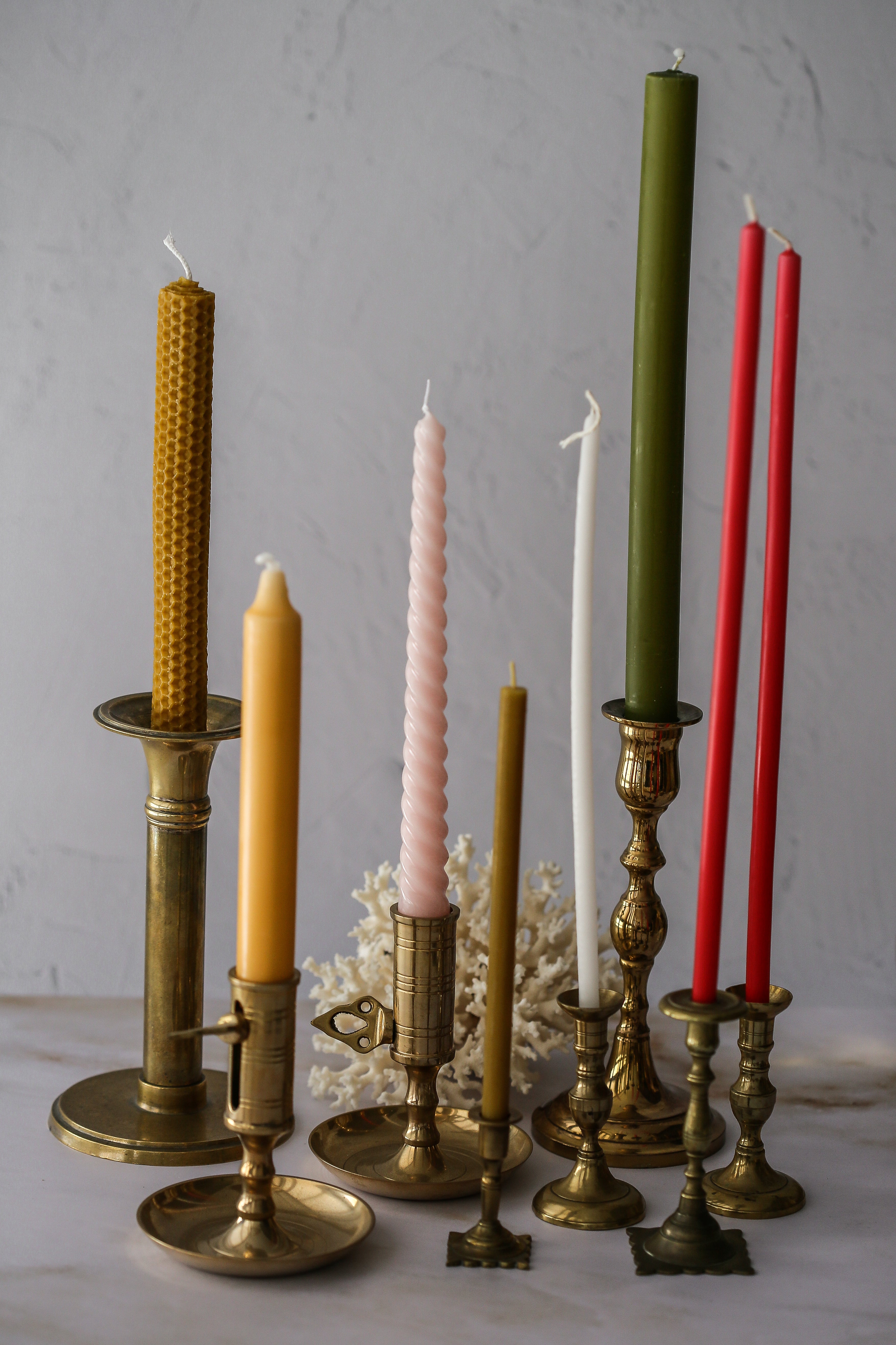 CANDLES & CANDLEHOLDERS