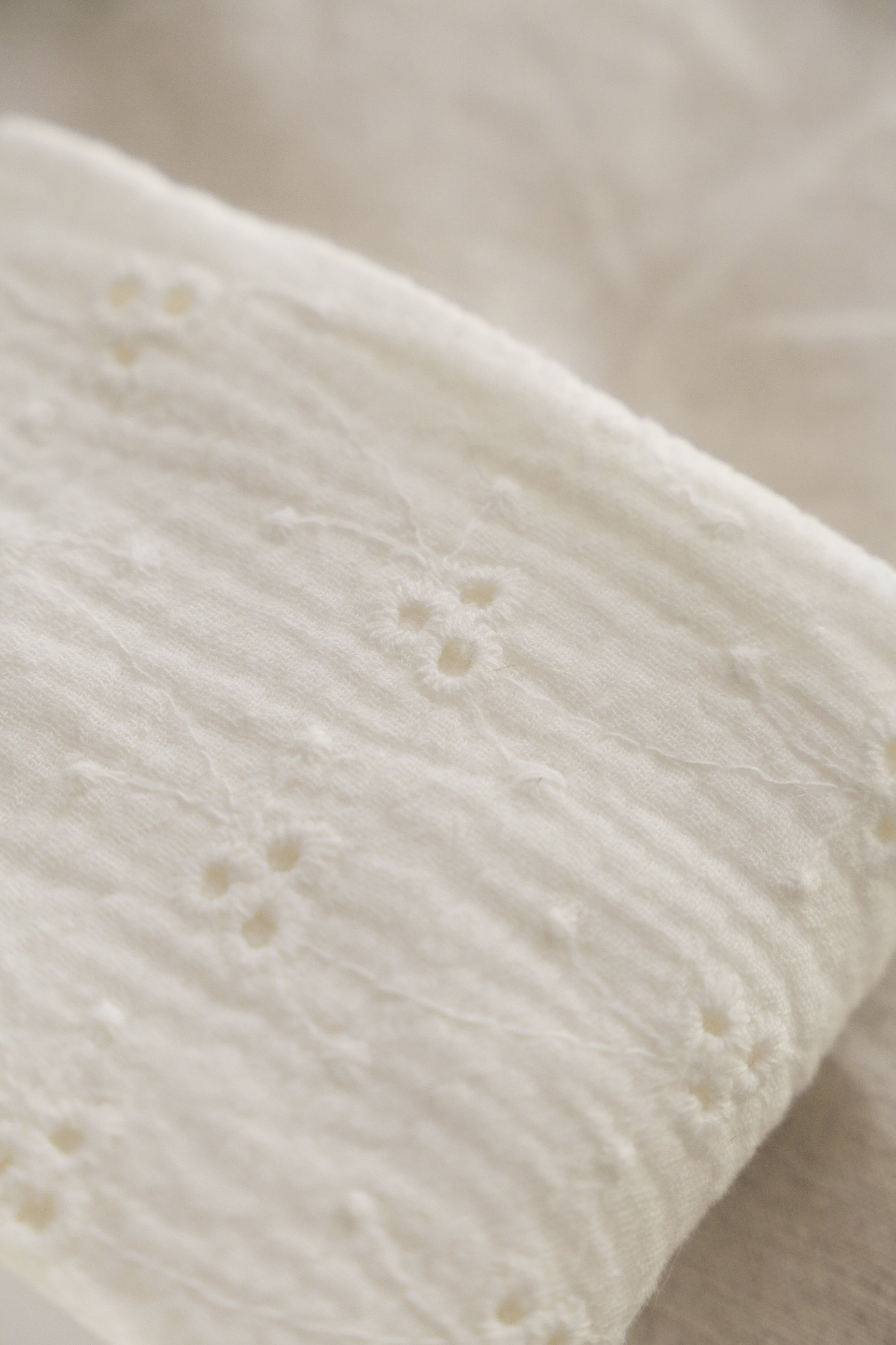 Baby Swaddle - White embroidery
