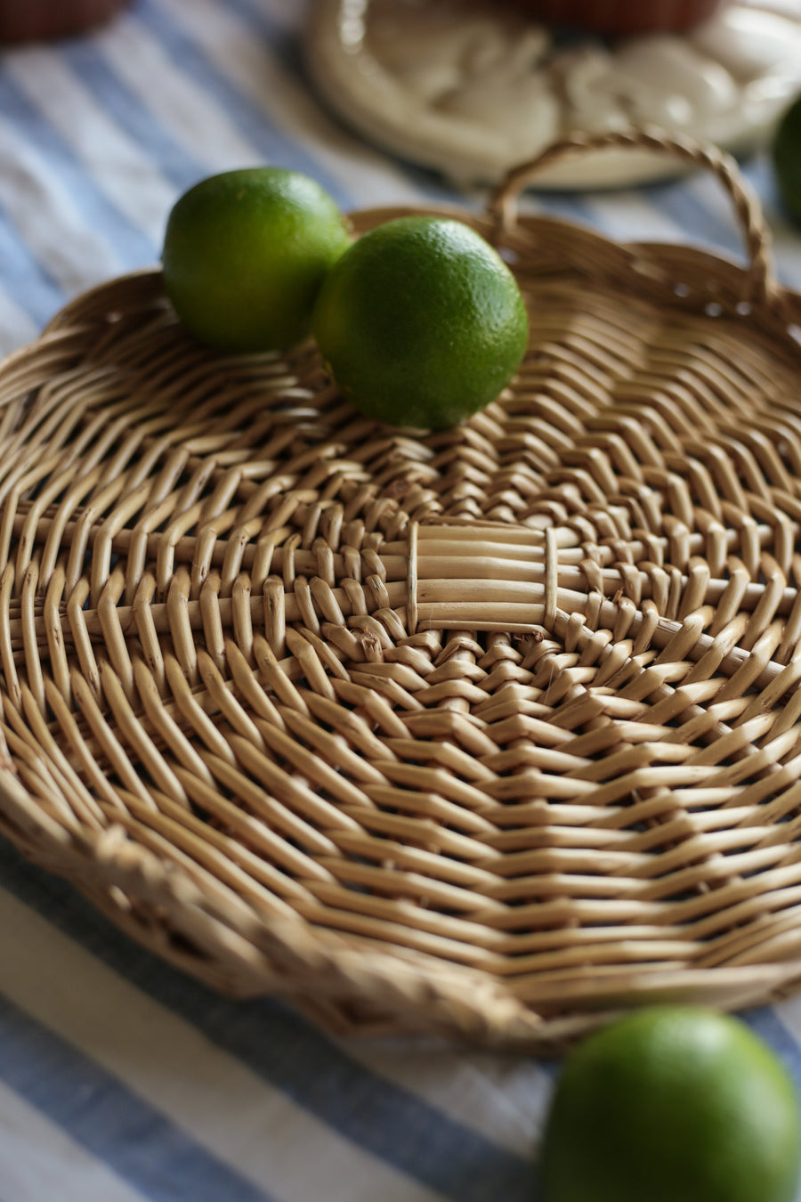 Round Wicker Tray