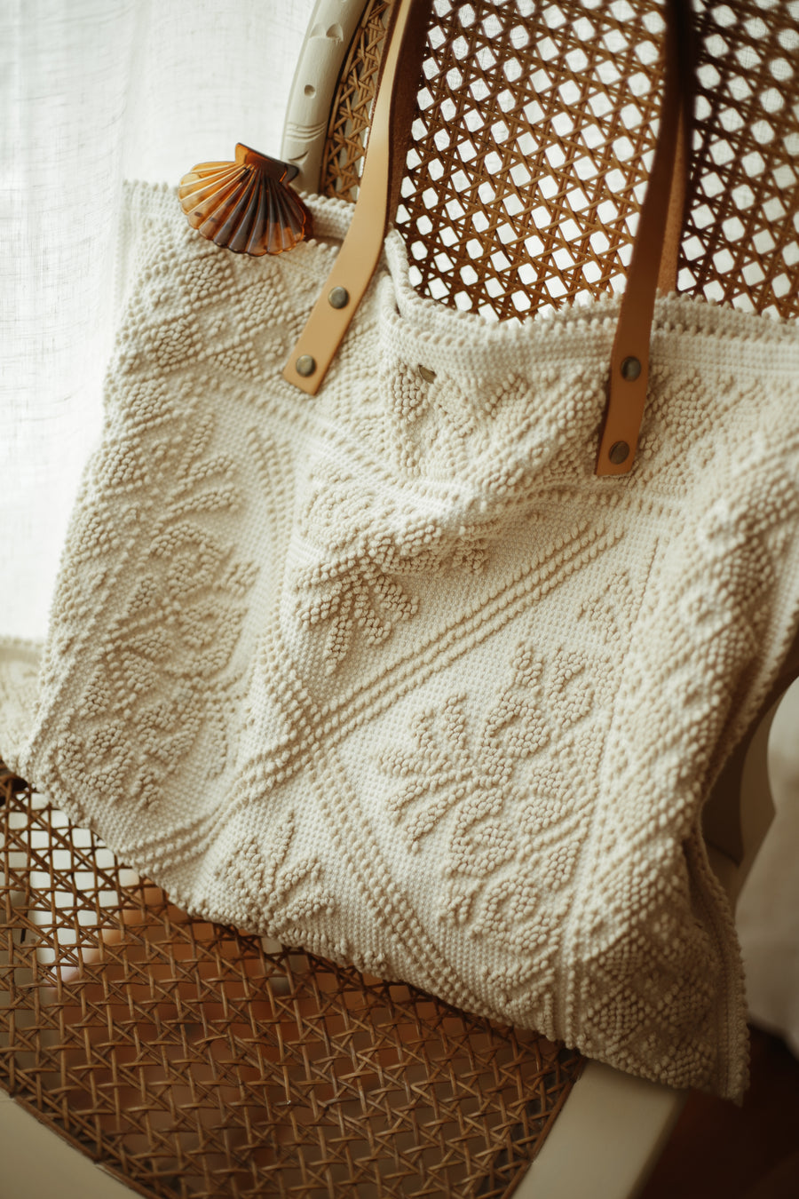 Alma Tapestry Bag - Beige