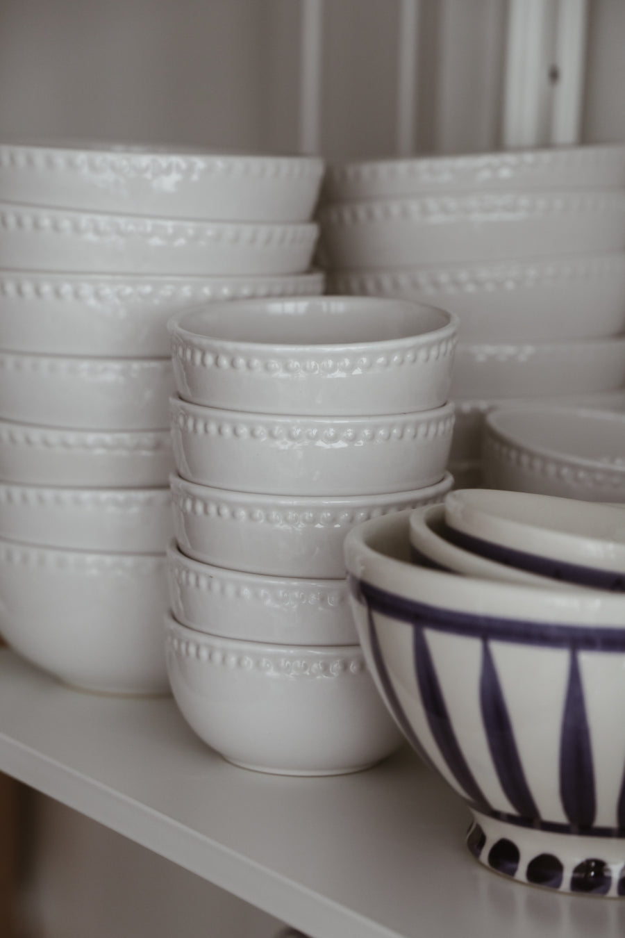 White Pearl Stoneware Bowls