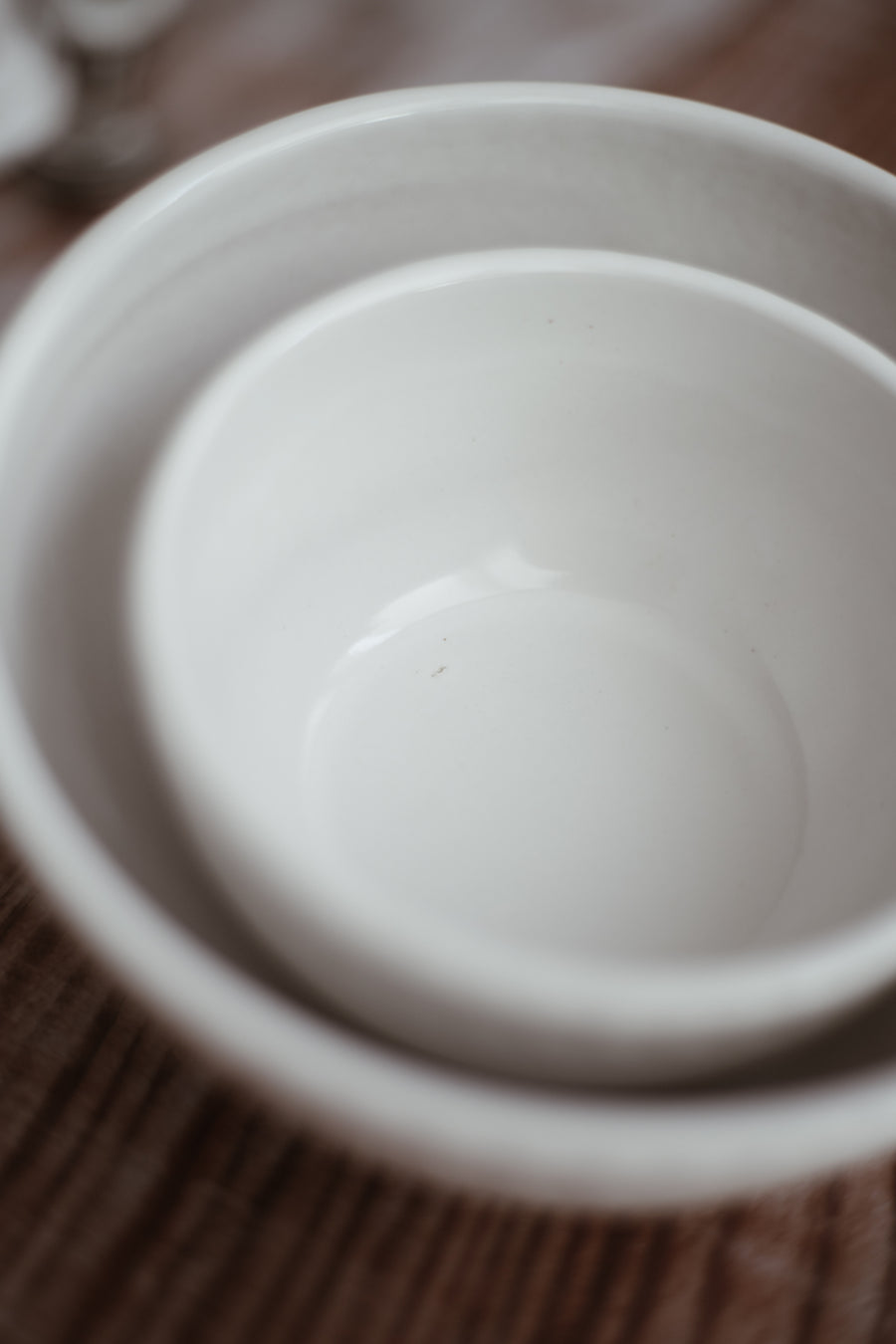 White Pearl Stoneware Bowls