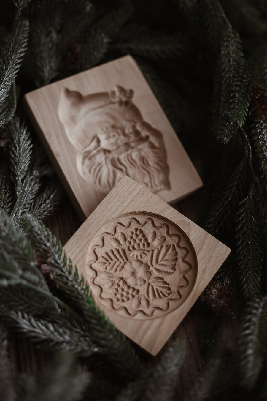 Wood Cookie Mold - Winter Flowers