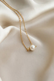 Single Pearl Necklace